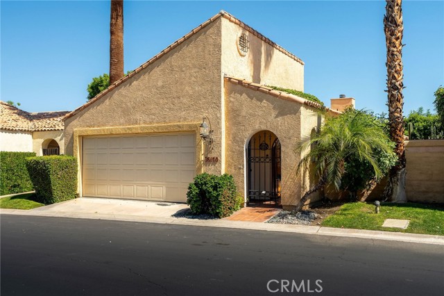 Front Image Thumbnail for CRDW26068266