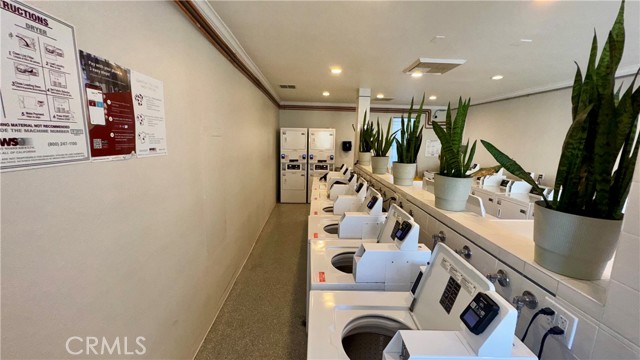 Detail Gallery Image 9 of 19 For 18645 Hatteras #208,  Tarzana,  CA 91356 - 1 Beds | 1 Baths