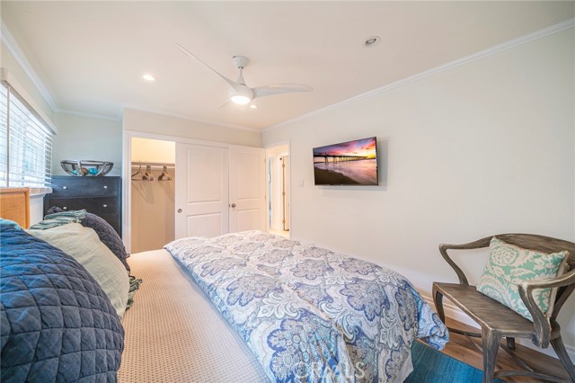 Detail Gallery Image 20 of 29 For 77 17th, Hermosa Beach,  CA 90254 - 3 Beds | 2 Baths