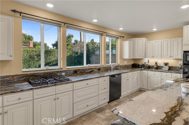 Detail Gallery Image 18 of 43 For 14627 Calpella St, La Mirada,  CA 90638 - 3 Beds | 2 Baths