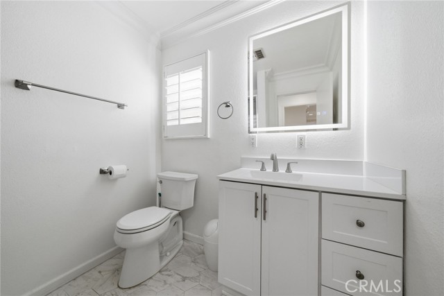 Image 10 of 21 For 6999 Leilani