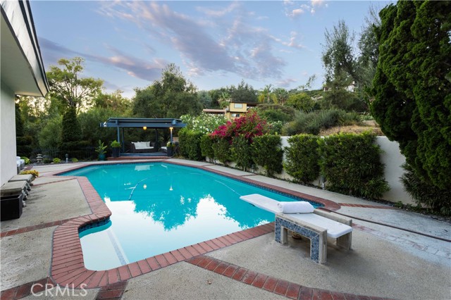 1001 Briarcliff photo 56