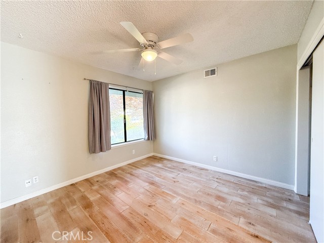 Detail Gallery Image 11 of 16 For 2933 Crestwood Ct, Merced,  CA 95348 - 3 Beds | 2 Baths