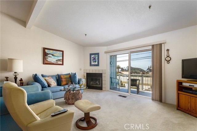 Detail Gallery Image 3 of 22 For 3024 Main St #14,  Morro Bay,  CA 93442 - 2 Beds | 2 Baths