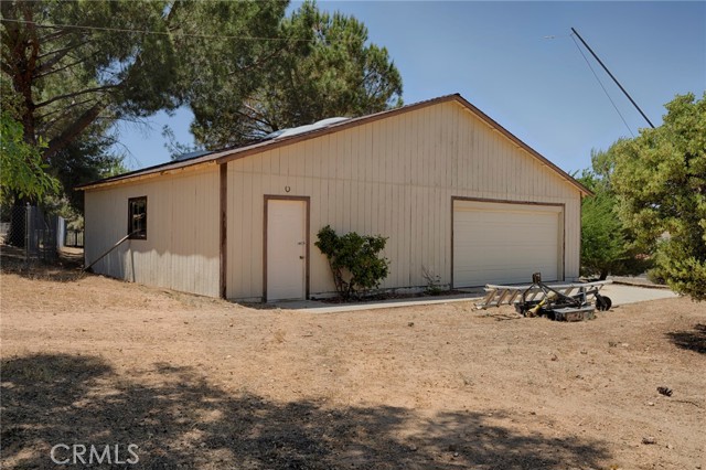 30240 Aliso Canyon Road, Acton CA: https://media.crmls.org/medias/1125aff3-120a-4544-a5c8-e852d5b77f20.jpg