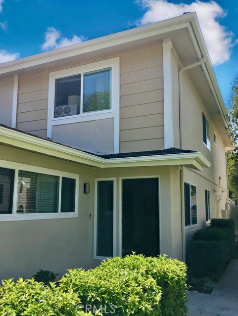 Front Image Thumbnail for CRBB25248536