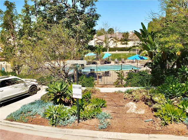 Detail Gallery Image 15 of 17 For 16 Fulmar, Aliso Viejo,  CA 92656 - 2 Beds | 2/1 Baths