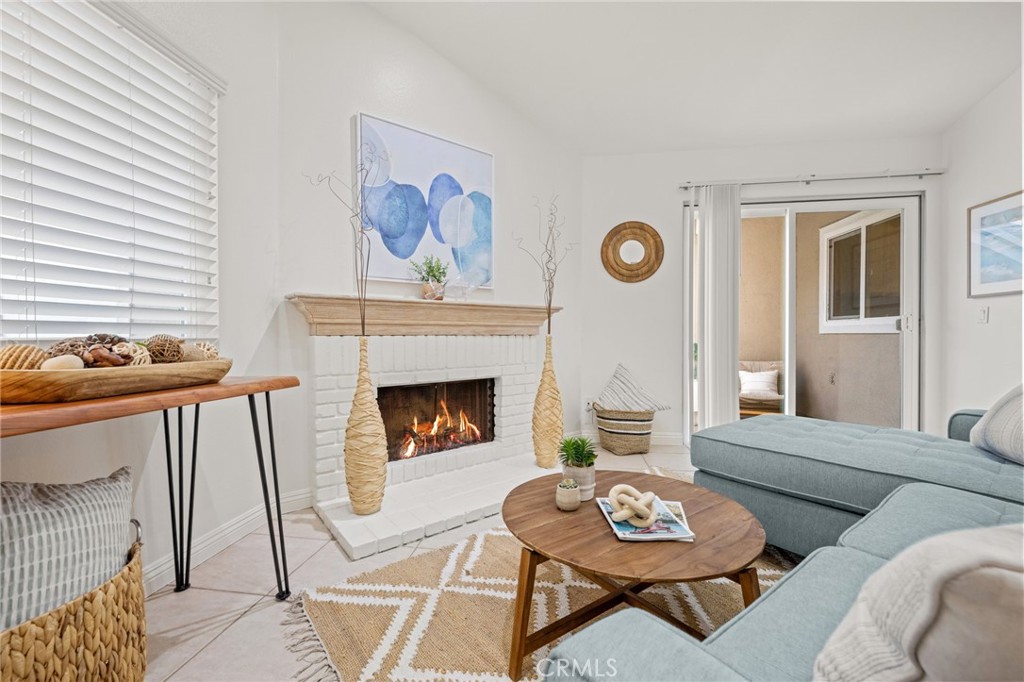 MLS #OC25262654 image #8