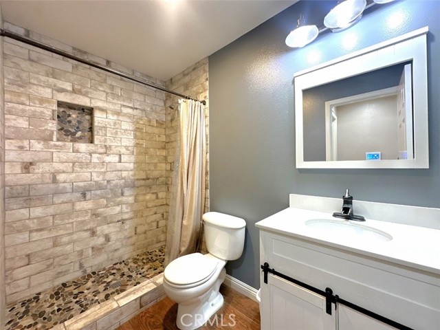 Detail Gallery Image 15 of 60 For 29848 Peacock Mountain Dr, Menifee,  CA 92584 - 5 Beds | 3 Baths