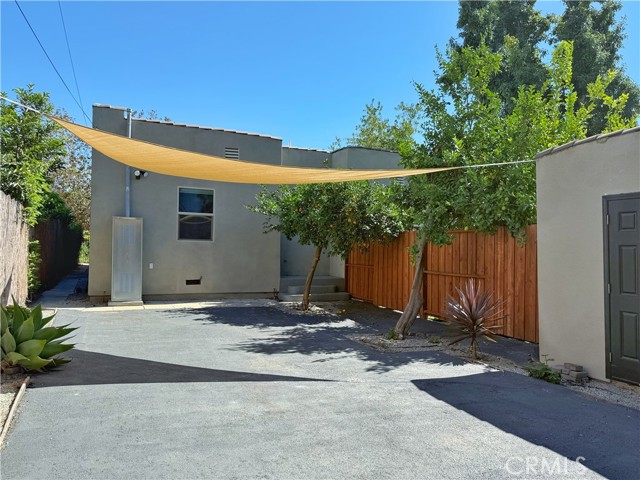 Detail Gallery Image 26 of 31 For 2953 S Bronson, Los Angeles,  CA 90018 - 3 Beds | 2 Baths