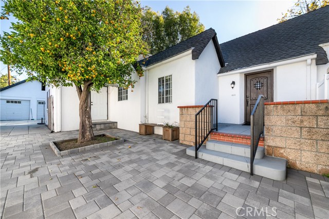 Detail Gallery Image 4 of 32 For 912 N Howard, Glendale,  CA 91207 - 2 Beds | 1/1 Baths