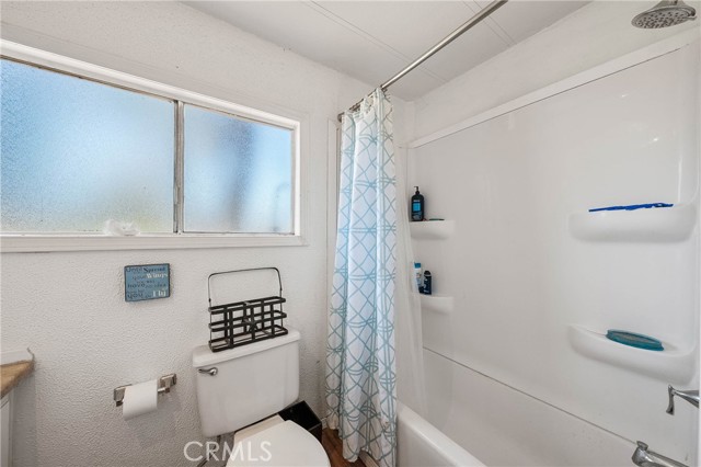 15000 Gray Pine Road, Lower Lake CA: https://media.crmls.org/medias/11281cc9-03e1-4fc8-a736-3b2f3dd6cbbc.jpg