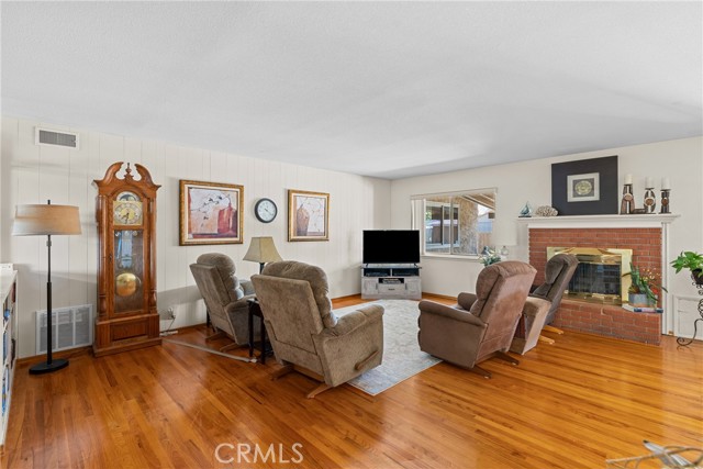 Detail Gallery Image 3 of 49 For 3470 Flower St, Santa Maria,  CA 93455 - 4 Beds | 2 Baths