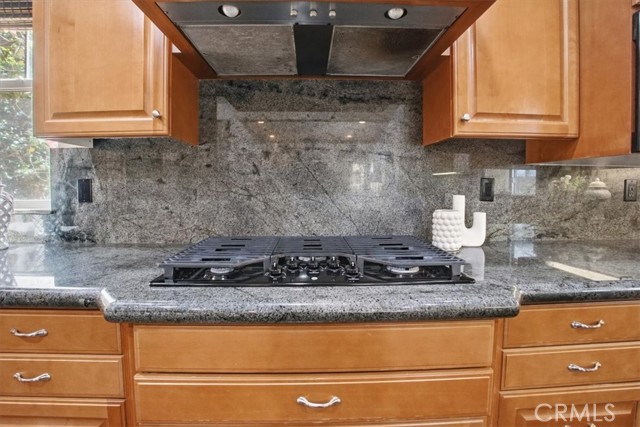 Detail Gallery Image 12 of 75 For 8651 Edelweiss, Corona,  CA 92883 - 4 Beds | 4/1 Baths