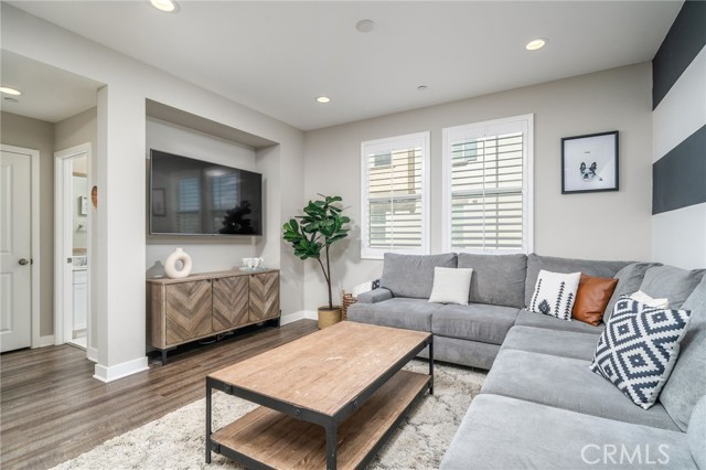 Detail Gallery Image 9 of 34 For 631 W Foothill Bld #24,  Glendora,  CA 91741 - 3 Beds | 2/2 Baths