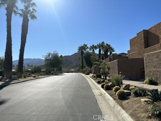 49073 Mariposa, Palm Desert, CA 92260