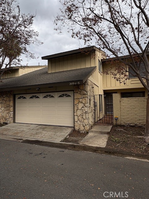 2604 N Tustin Avenue, Santa Ana CA: https://media.crmls.org/medias/112c31ec-042e-4652-9353-5c1f6c812021.jpg