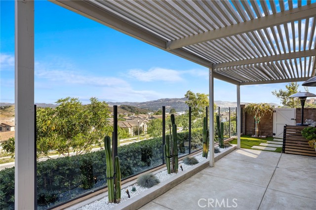 92 Majeza Court, Rancho Mission Viejo CA: https://media.crmls.org/medias/112d4fd3-20a2-4127-8617-05008c874edd.jpg