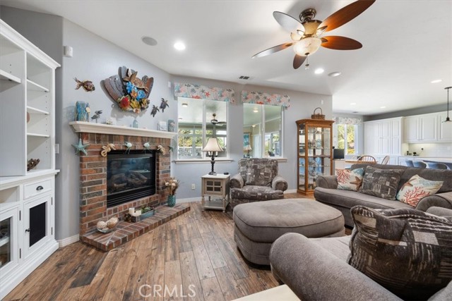 848 Cypress Ridge Parkway, Arroyo Grande CA: https://media.crmls.org/medias/112d8618-4acf-44db-a035-5c23c08cd063.jpg
