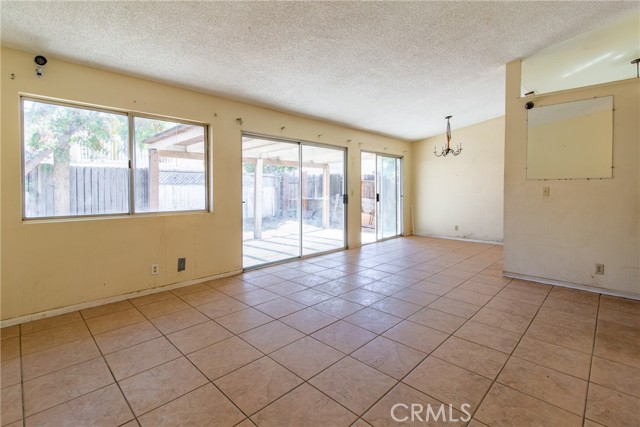 Image 3 for 133 Oaktree Dr, Perris, CA 92571
