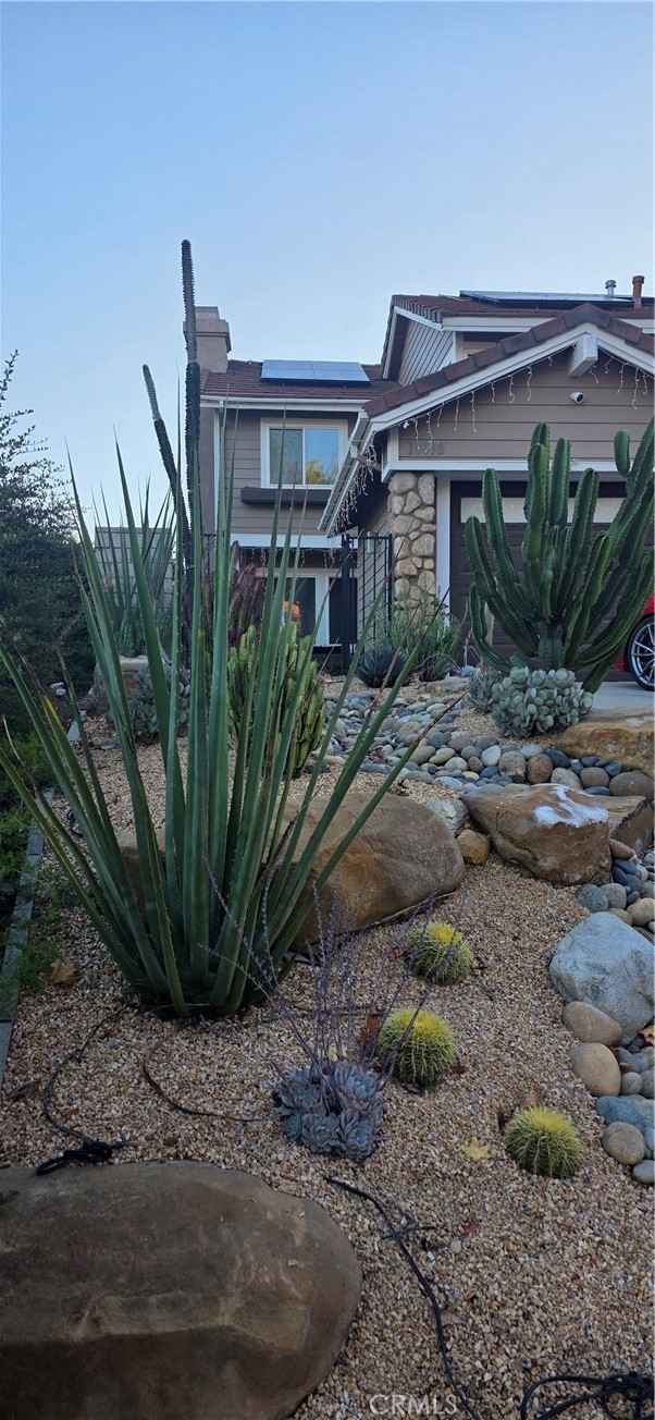 Front Image Thumbnail for CRSR25271376