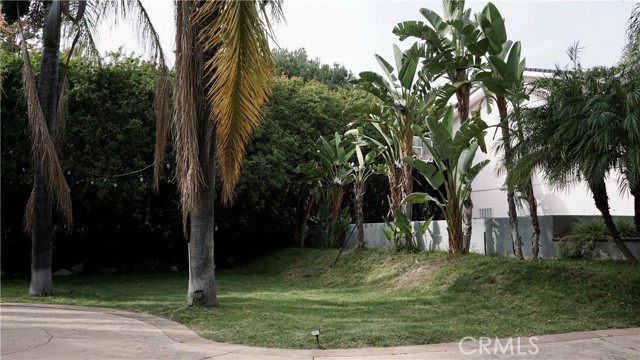 Detail Gallery Image 9 of 32 For 925 Sherlock Dr, Burbank,  CA 91501 - 3 Beds | 3 Baths