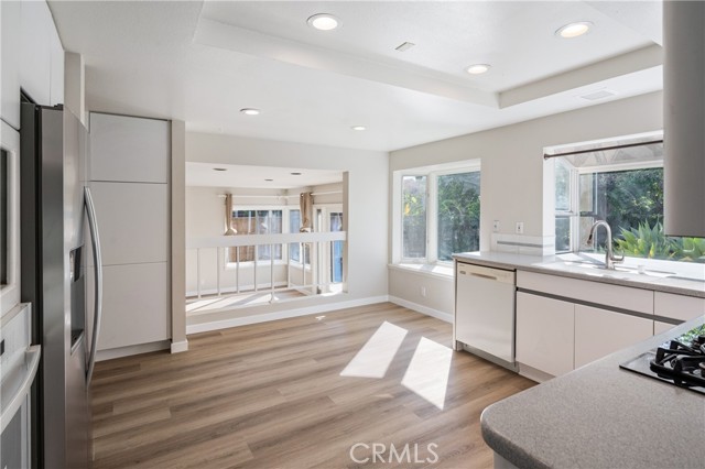 Detail Gallery Image 7 of 23 For 2 Glorieta, Irvine,  CA 92620 - 4 Beds | 2 Baths