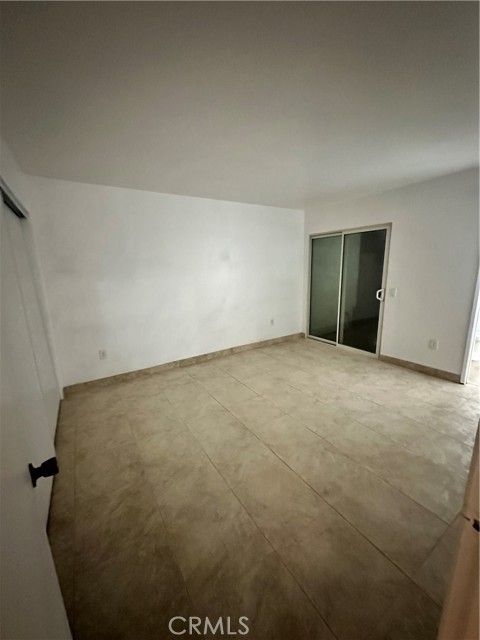 Detail Gallery Image 6 of 7 For 43816 C St, Hemet,  CA 92544 - 2 Beds | 2 Baths