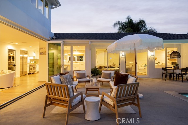 Detail Gallery Image 26 of 31 For 1700 Highland Dr, Newport Beach,  CA 92660 - 5 Beds | 6/1 Baths