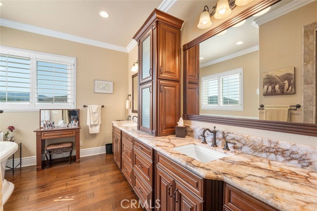 Detail Gallery Image 27 of 62 For 40190 via Caballos, Murrieta,  CA 92562 - 5 Beds | 4 Baths