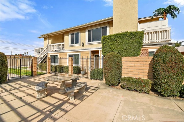 Detail Gallery Image 23 of 24 For 8892 Katella Ave #12,  Anaheim,  CA 92804 - 3 Beds | 2 Baths