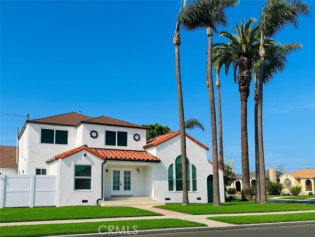 Detail Gallery Image 1 of 51 For 423 S Poinsettia Ave, Compton,  CA 90221 - 4 Beds | 3 Baths