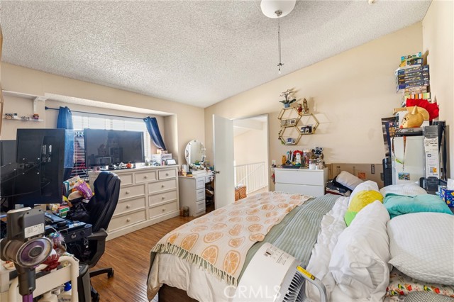 Detail Gallery Image 24 of 28 For 11545 Honeyglen, Pacoima,  CA 91331 - 3 Beds | 3 Baths