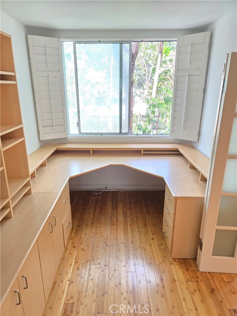 Detail Gallery Image 14 of 23 For 901 10th St #205,  Santa Monica,  CA 90403 - 3 Beds | 2 Baths