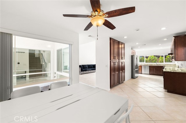 Image 19 of 54 For 20761 Mission Ln