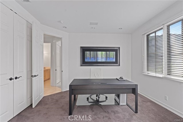 Detail Gallery Image 13 of 18 For 1002 5th St, Hermosa Beach,  CA 90254 - 5 Beds | 4/1 Baths