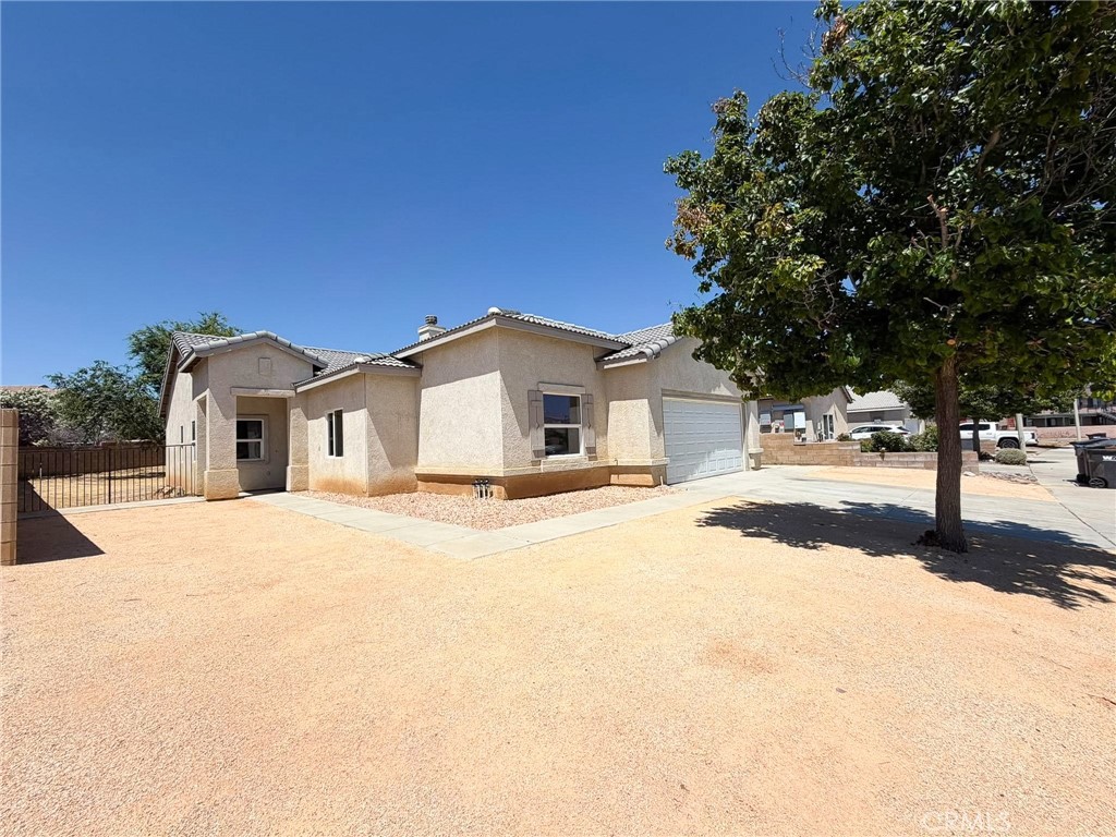 44115 Greentree Court
