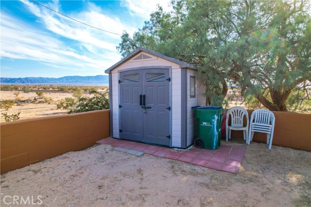 5051 Morgan Road, 29 Palms, California 92277, 2 Bedrooms Bedrooms, ,1 BathroomBathrooms,Single Family Residence,For Sale,Morgan,JT23103423