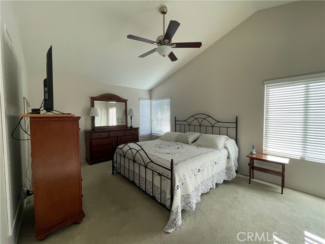 Image 9 of 74 For 39861 Via Castana
