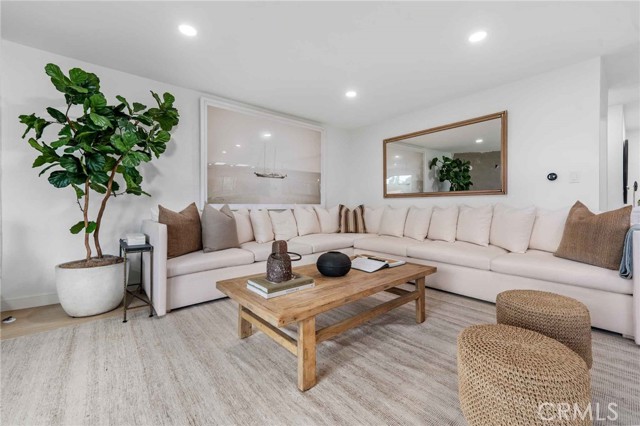 2416 Palm Avenue, Manhattan Beach CA: https://media.crmls.org/medias/11347f36-dfc6-4f79-b073-8cdf57832bdd.jpg