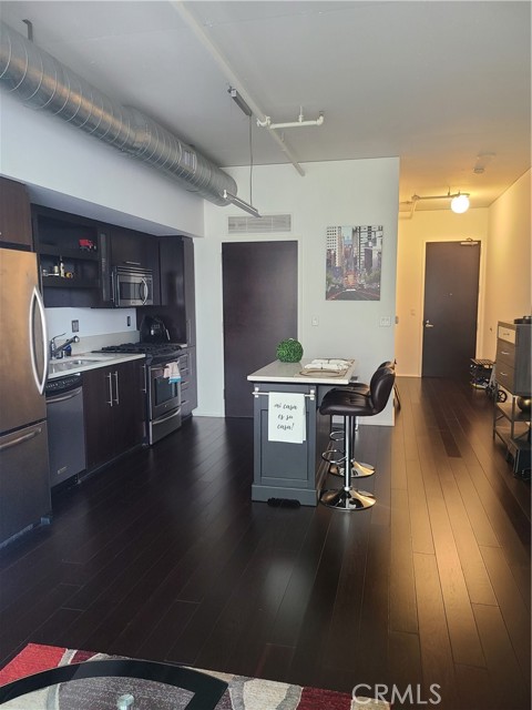 Front Image Thumbnail for CRDW26028622