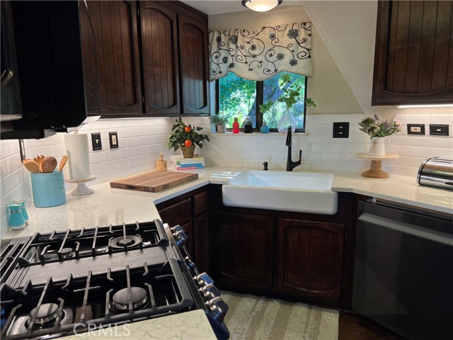 Detail Gallery Image 27 of 65 For 13017 Park Dr, Lower Lake,  CA 95457 - 3 Beds | 2 Baths