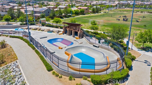 29413 Artillery Circle, Menifee CA: https://media.crmls.org/medias/11363550-23d6-470e-b84e-1c178249a612.jpg
