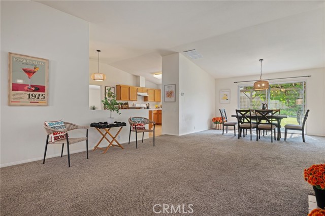 895 Vintage Way, Los Alamos CA: https://media.crmls.org/medias/11375f57-7aab-4d6c-a8b0-067ff14cb5af.jpg