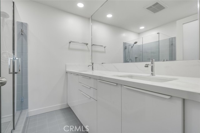 Detail Gallery Image 26 of 30 For 372 Locust, Laguna Beach,  CA 92651 - 2 Beds | 2 Baths