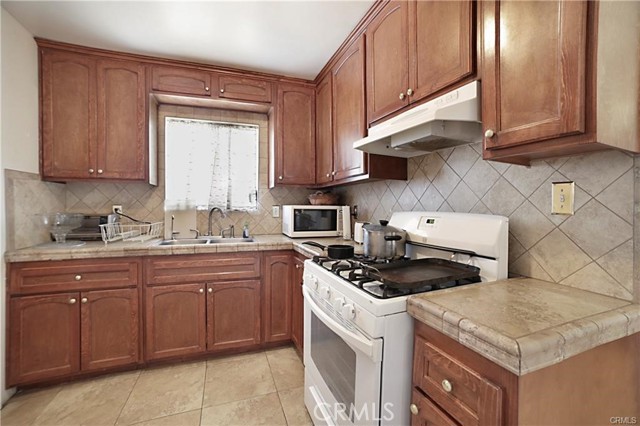 Detail Gallery Image 5 of 7 For 38718 Jacklin, Palmdale,  CA 93550 - 3 Beds | 1 Baths