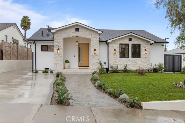 Front Image Thumbnail for CRBB25262014