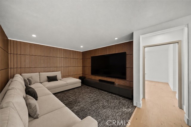 28379 Calex Dr photo 32