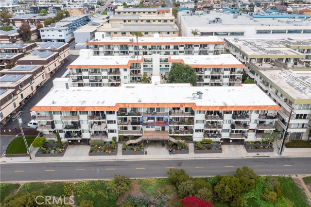 1720 Ardmore Avenue, Hermosa Beach, California 90254, 1 Bedroom Bedrooms, ,1 BathroomBathrooms,Residential,Sold,Ardmore,SB22068509