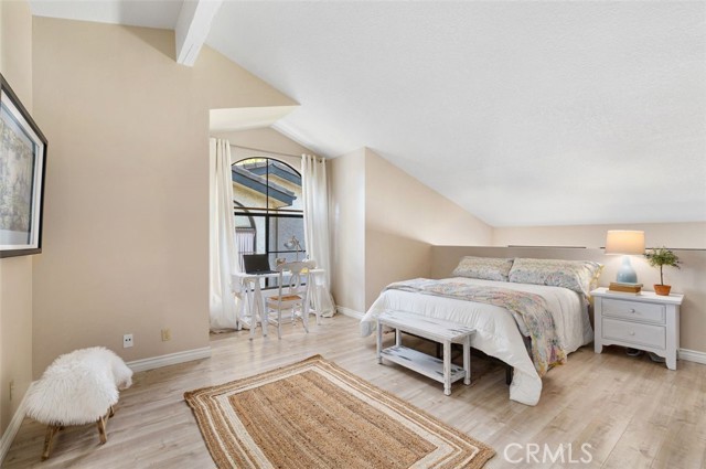 Detail Gallery Image 8 of 17 For 5704 Skyview Way a,  Agoura Hills,  CA 91301 - 1 Beds | 1/1 Baths